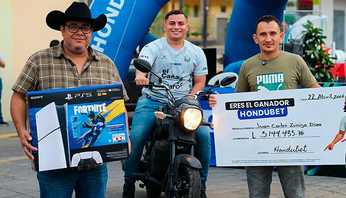 Hondubet sigue premiando a sus usuarios